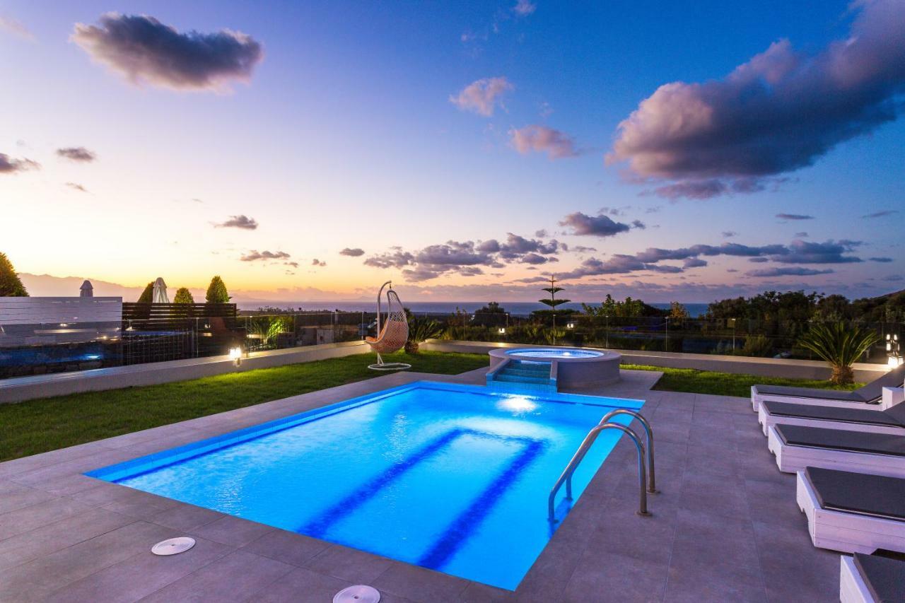 Angeliana  Evangelos Villas, Lavish Touch, By Thinkvilla מראה חיצוני תמונה