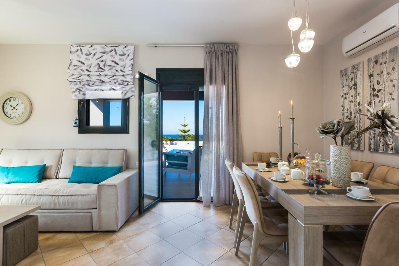 Angeliana  Evangelos Villas, Lavish Touch, By Thinkvilla מראה חיצוני תמונה