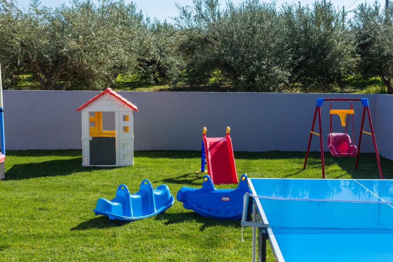 Angeliana  Evangelos Villas, Lavish Touch, By Thinkvilla מראה חיצוני תמונה